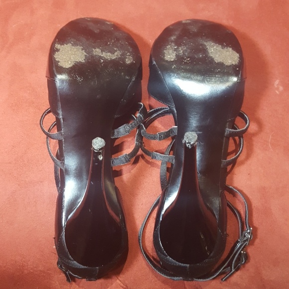 Steve Madden black strappy high heels - Picture 4 of 5